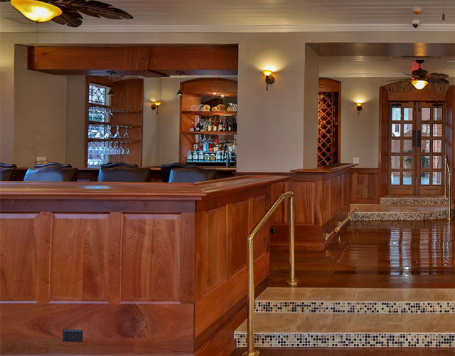 dukes bar